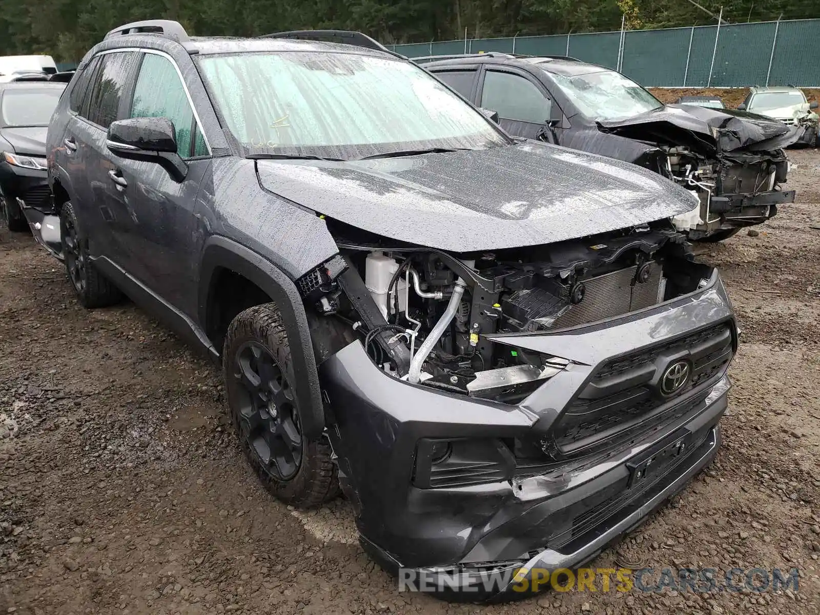 1 Photograph of a damaged car 2T3S1RFV2MW154269 TOYOTA RAV4 2021