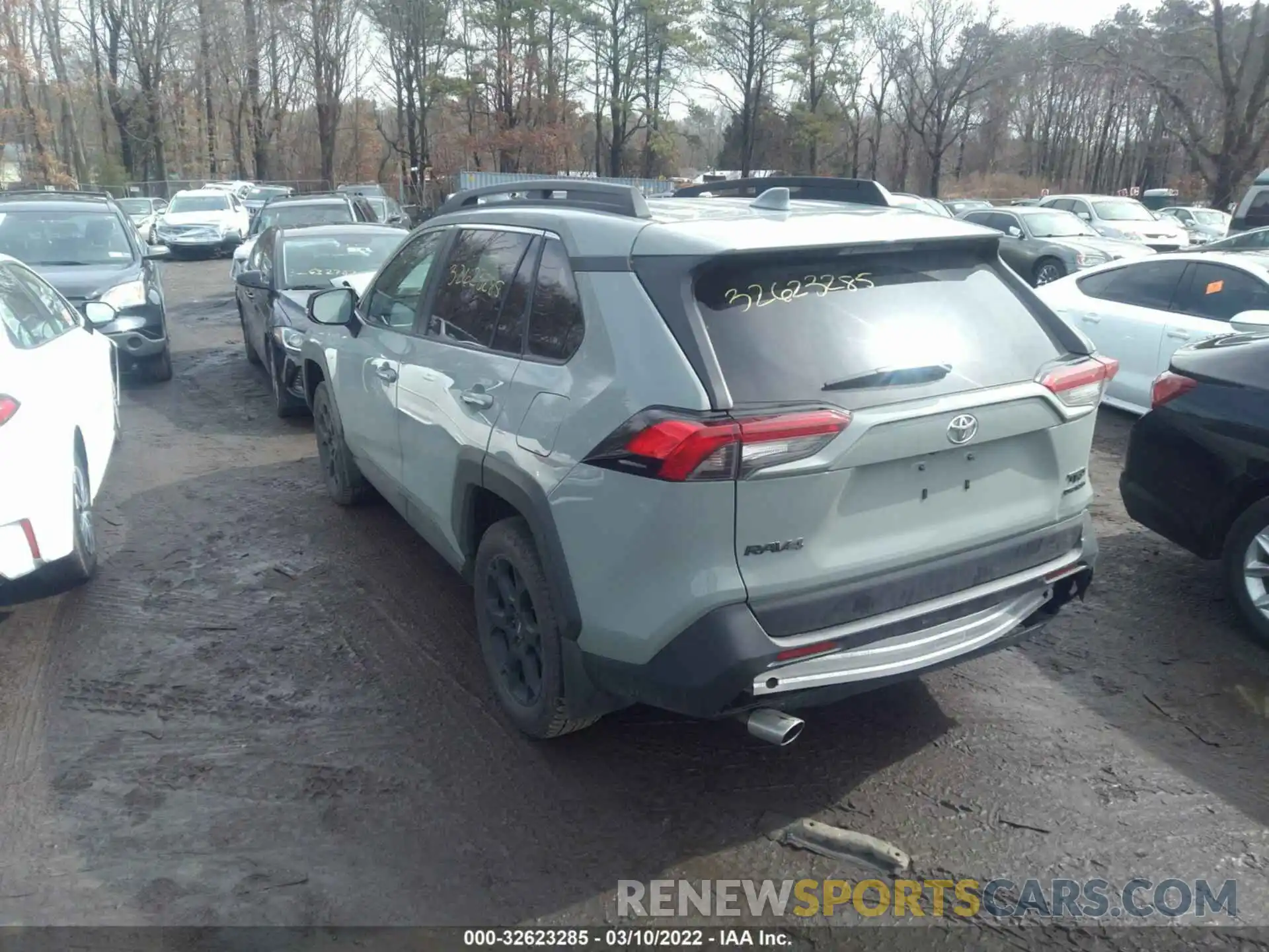 3 Photograph of a damaged car 2T3S1RFV2MW162498 TOYOTA RAV4 2021