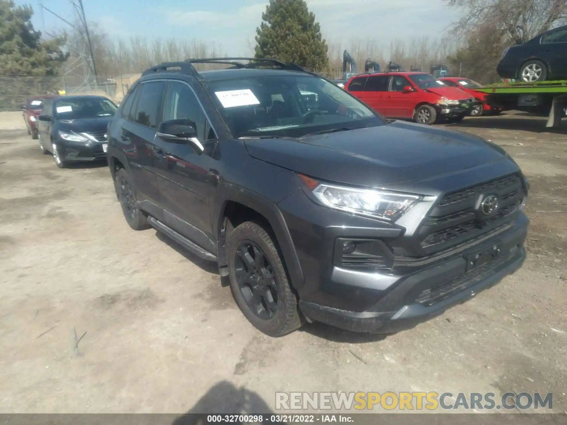 1 Photograph of a damaged car 2T3S1RFV3MW227407 TOYOTA RAV4 2021