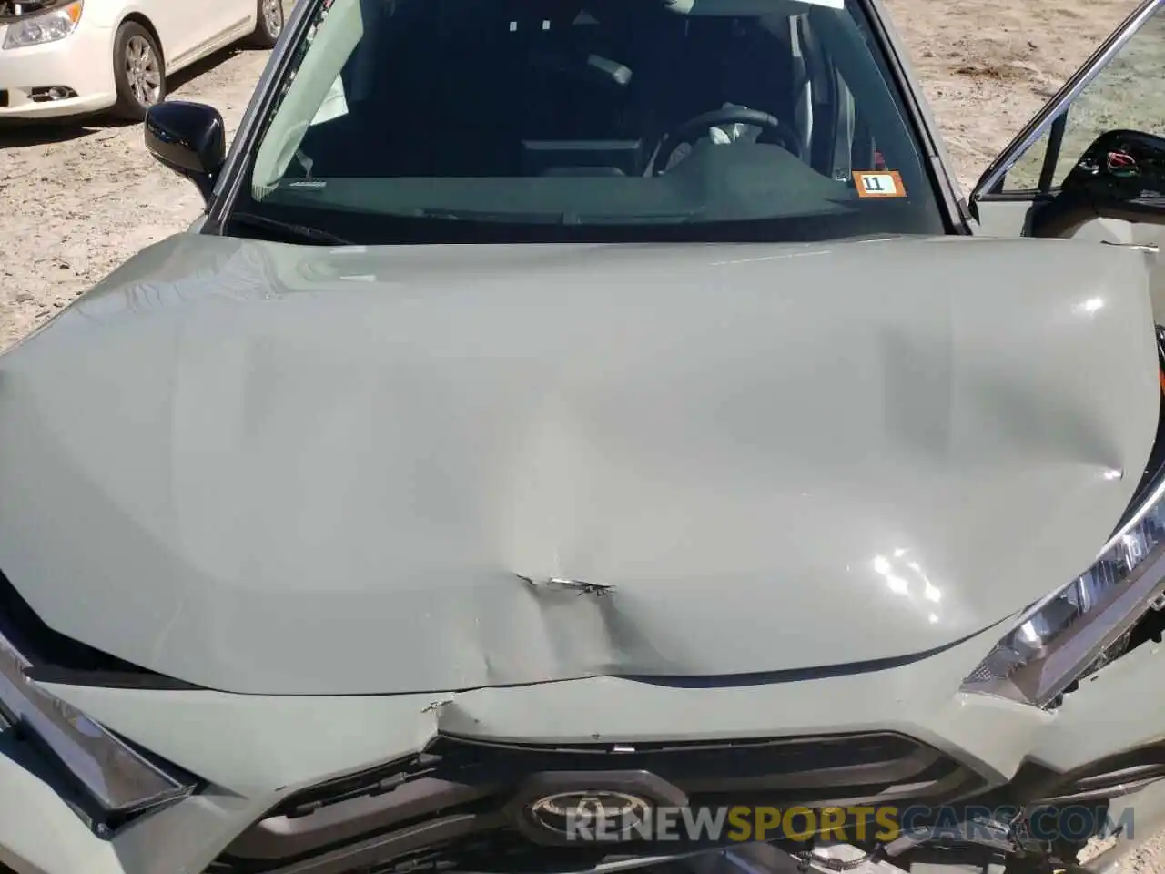 7 Photograph of a damaged car 2T3S1RFV3MW240660 TOYOTA RAV4 2021