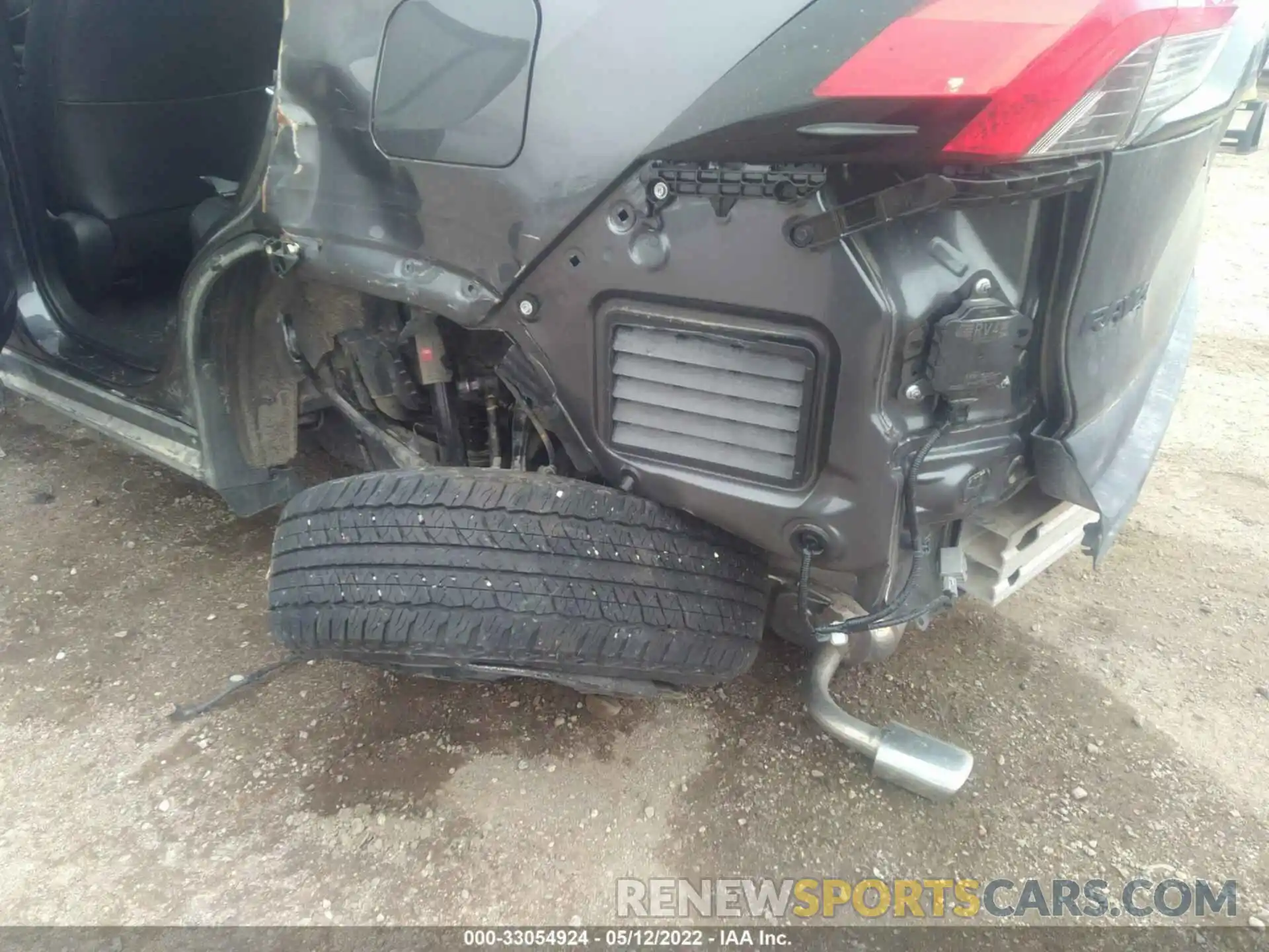 6 Photograph of a damaged car 2T3S1RFV4MW241672 TOYOTA RAV4 2021