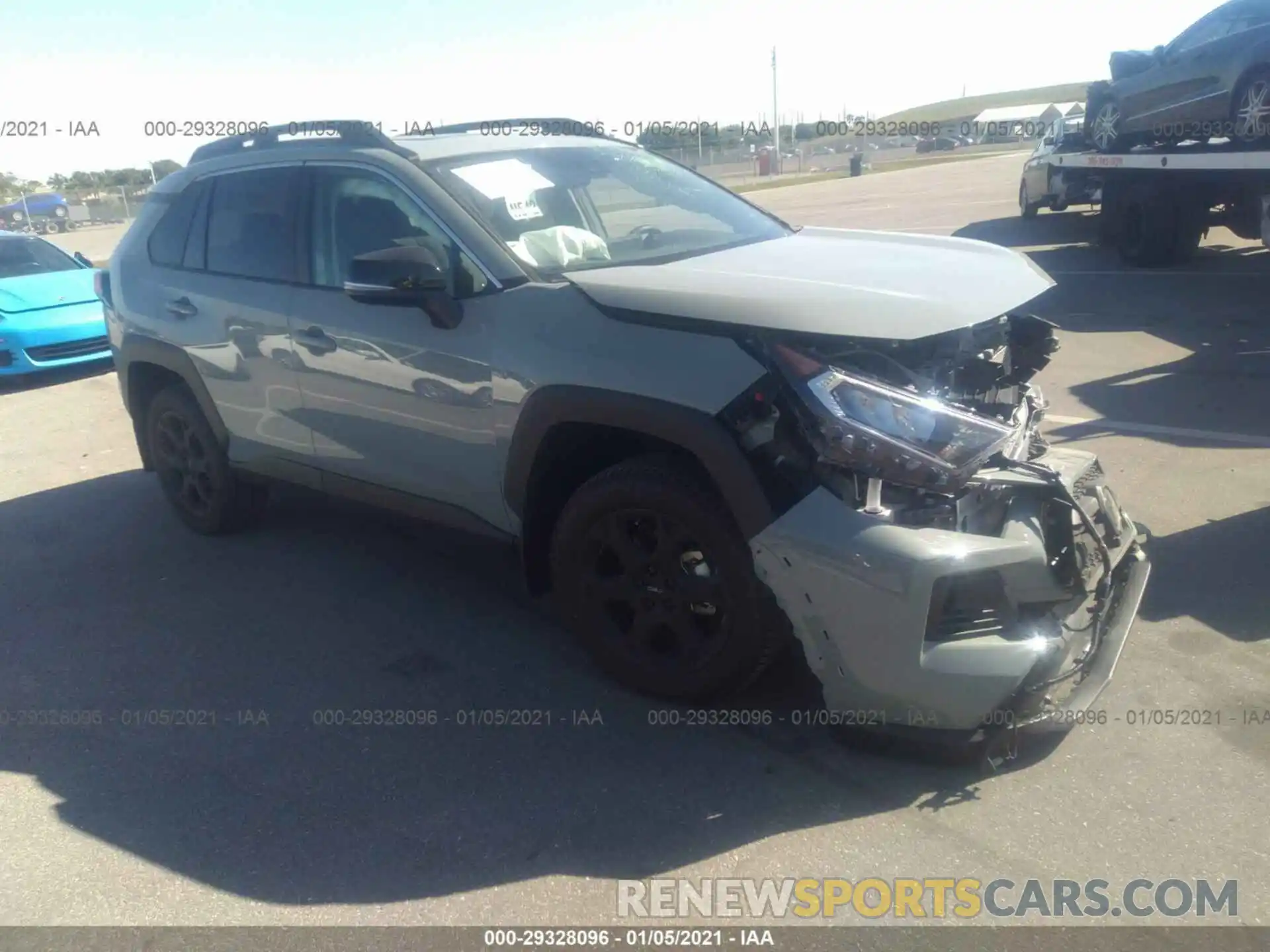 1 Photograph of a damaged car 2T3S1RFV5MW144934 TOYOTA RAV4 2021