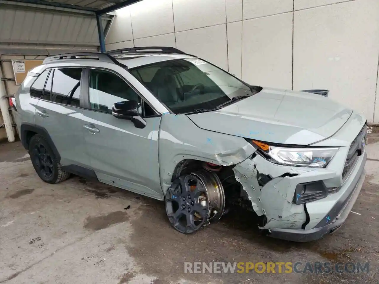 4 Photograph of a damaged car 2T3S1RFV5MW148000 TOYOTA RAV4 2021