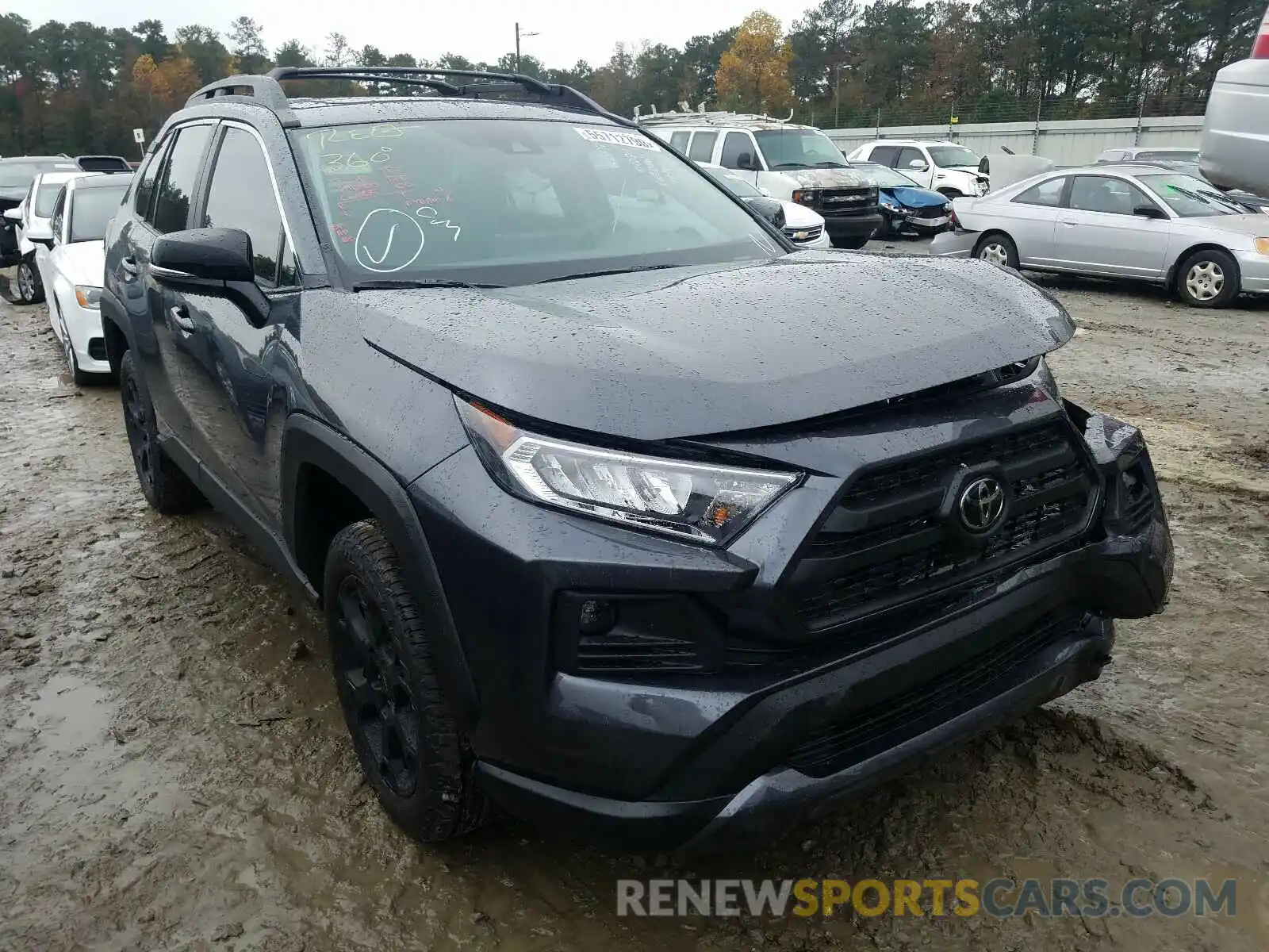 1 Photograph of a damaged car 2T3S1RFV6MW140567 TOYOTA RAV4 2021