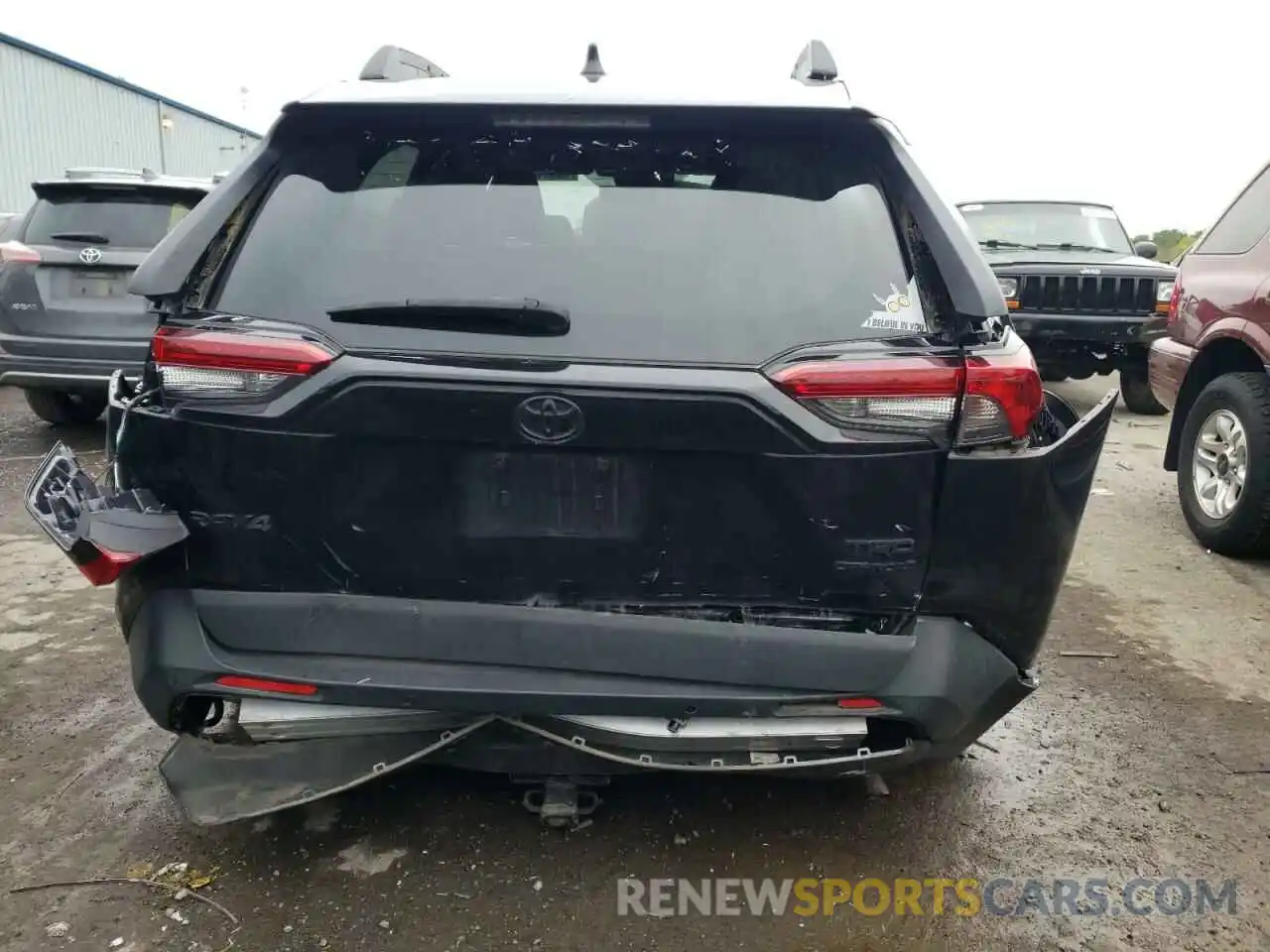 9 Photograph of a damaged car 2T3S1RFV6MW159474 TOYOTA RAV4 2021