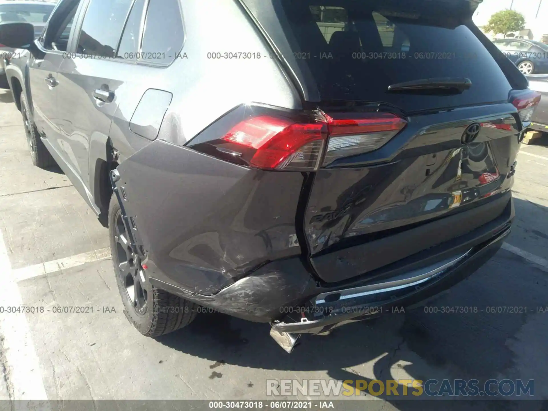 6 Photograph of a damaged car 2T3S1RFV6MW173696 TOYOTA RAV4 2021