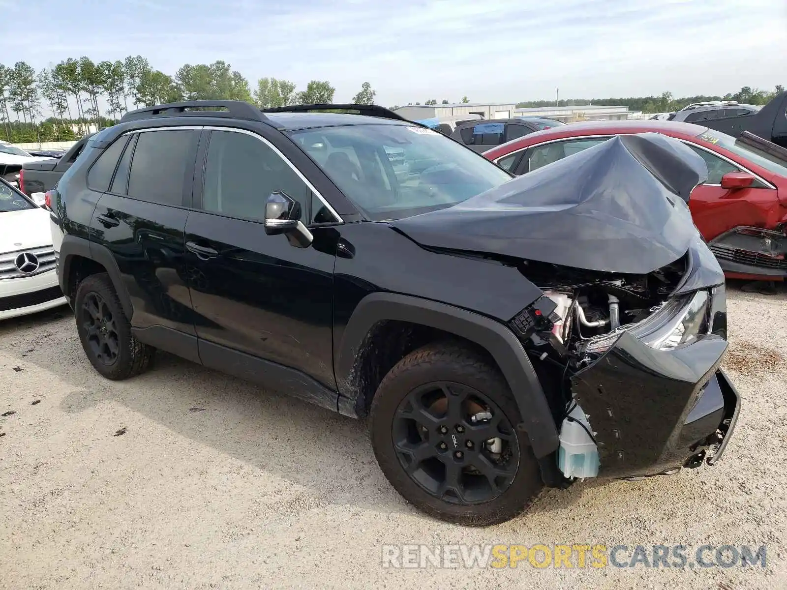 1 Photograph of a damaged car 2T3S1RFV6MW179837 TOYOTA RAV4 2021