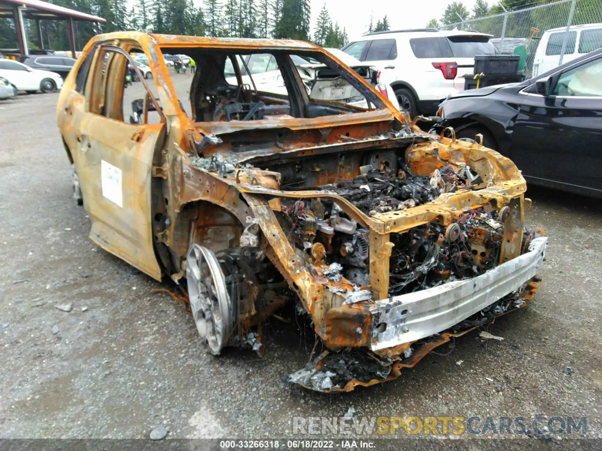 1 Фотография поврежденного автомобиля 2T3S1RFV8MW170167 TOYOTA RAV4 2021