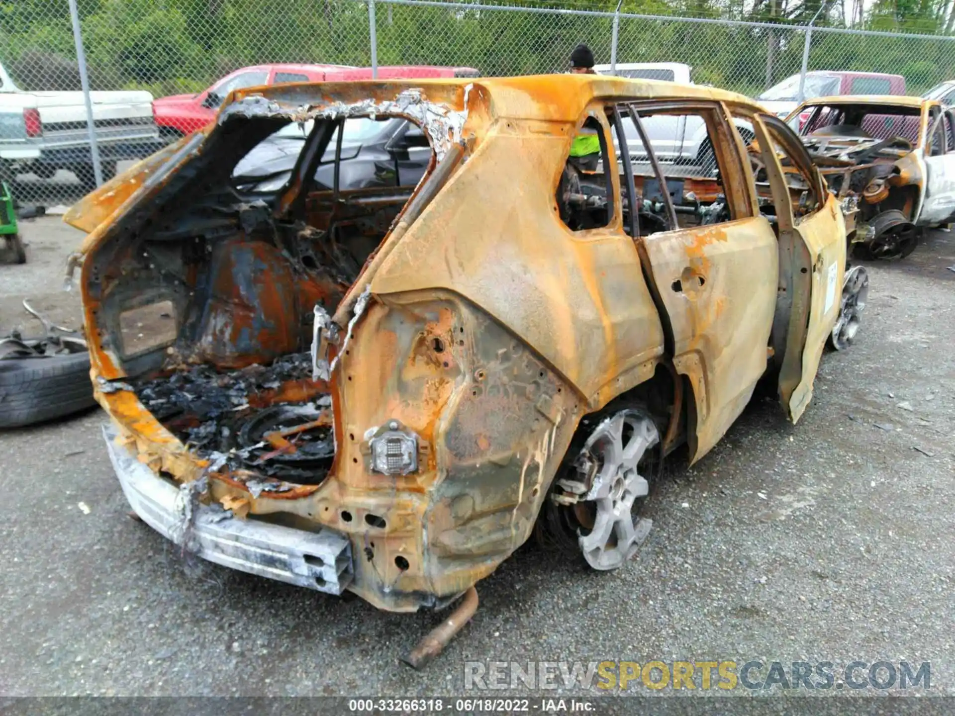 4 Photograph of a damaged car 2T3S1RFV8MW170167 TOYOTA RAV4 2021