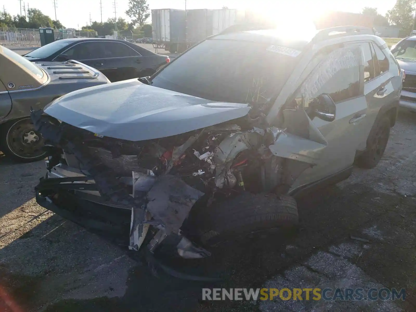 2 Photograph of a damaged car 2T3S1RFV9MW201216 TOYOTA RAV4 2021