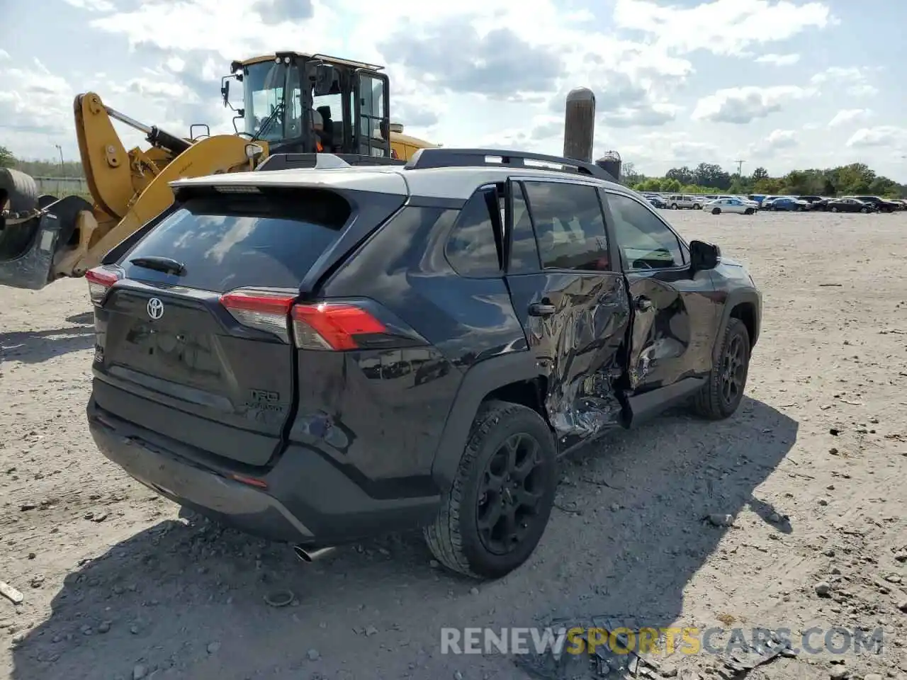 4 Photograph of a damaged car 2T3S1RFVXMW221670 TOYOTA RAV4 2021