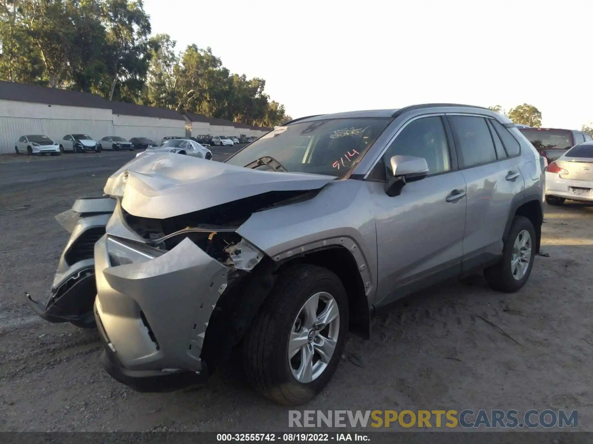 2 Photograph of a damaged car 2T3W1RFV0MC094818 TOYOTA RAV4 2021