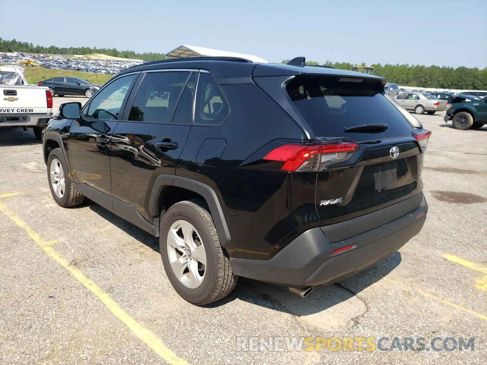 3 Photograph of a damaged car 2T3W1RFV0MC097055 TOYOTA RAV4 2021