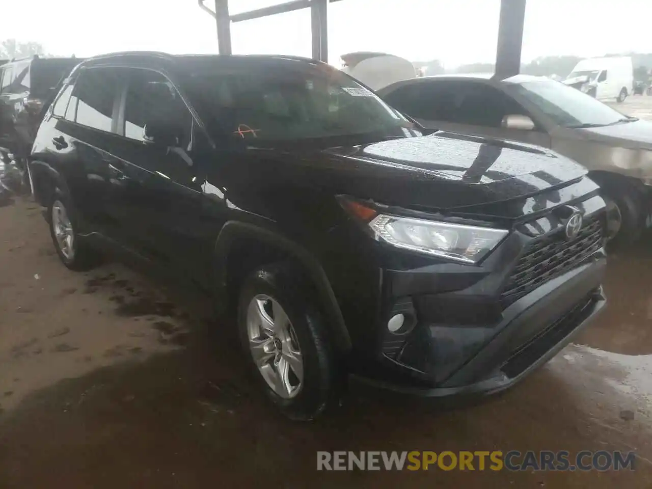 1 Photograph of a damaged car 2T3W1RFV0MC119796 TOYOTA RAV4 2021