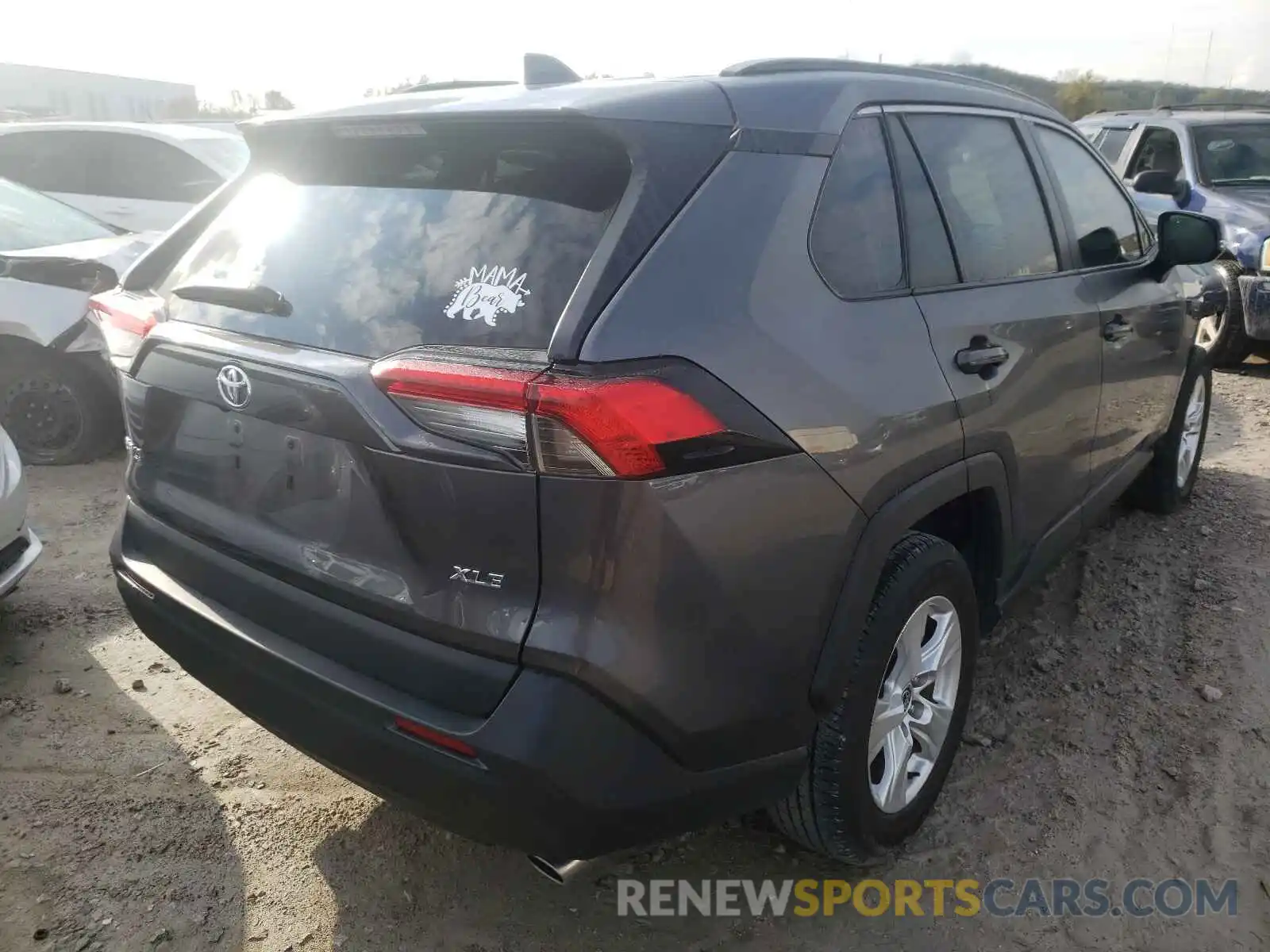 4 Photograph of a damaged car 2T3W1RFV0MC122830 TOYOTA RAV4 2021