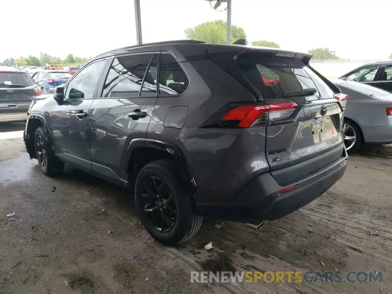 3 Photograph of a damaged car 2T3W1RFV0MC128353 TOYOTA RAV4 2021