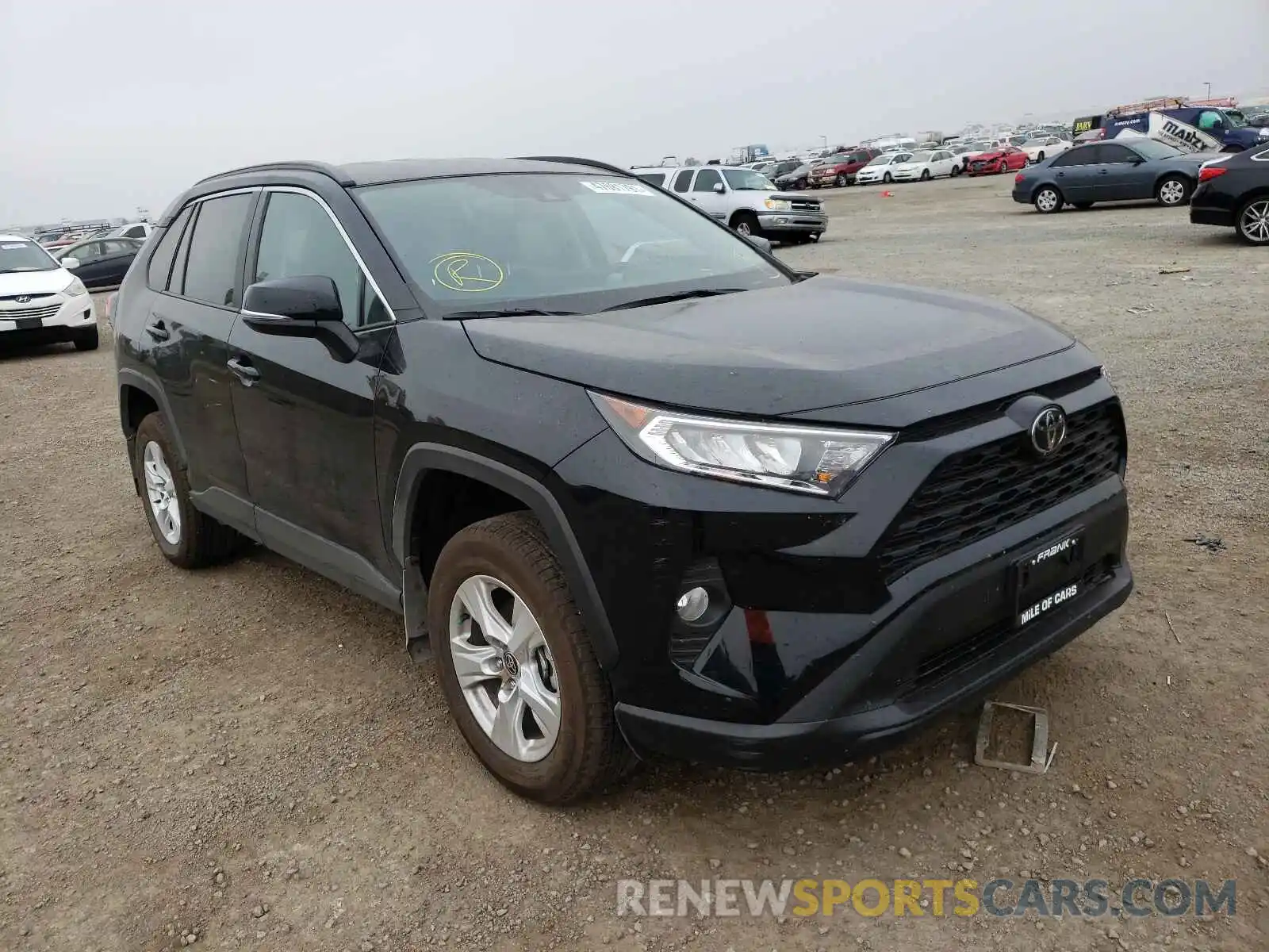 1 Photograph of a damaged car 2T3W1RFV0MC129647 TOYOTA RAV4 2021