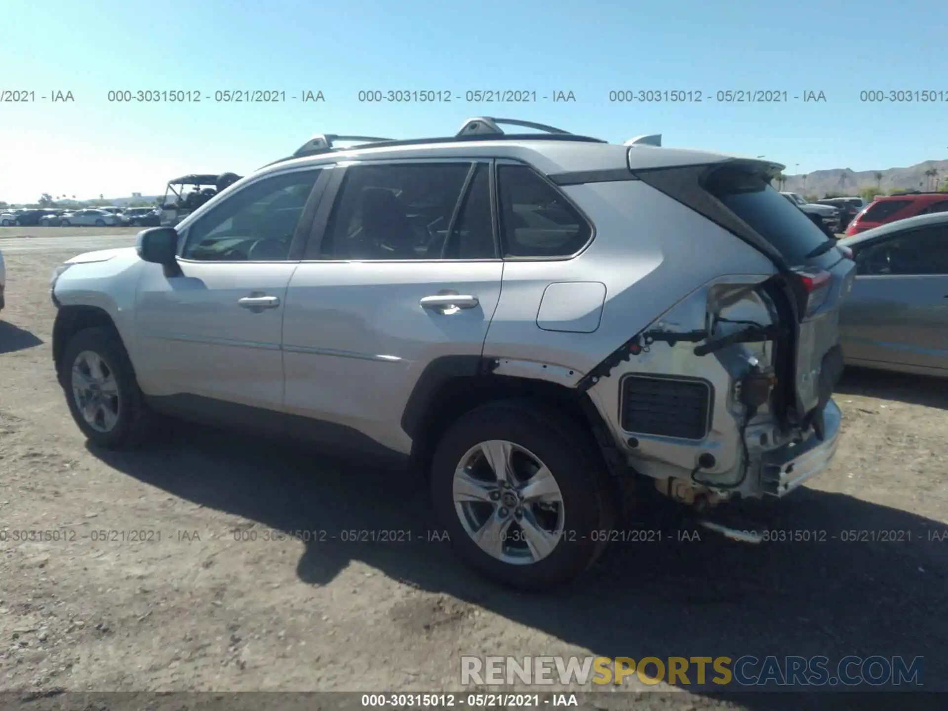 3 Photograph of a damaged car 2T3W1RFV0MC129700 TOYOTA RAV4 2021