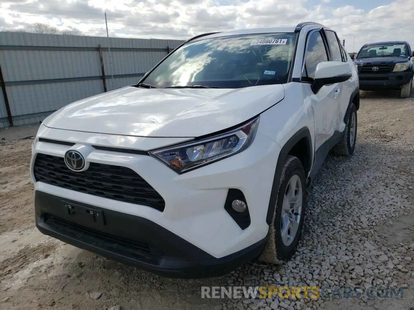 2 Photograph of a damaged car 2T3W1RFV0MW105430 TOYOTA RAV4 2021