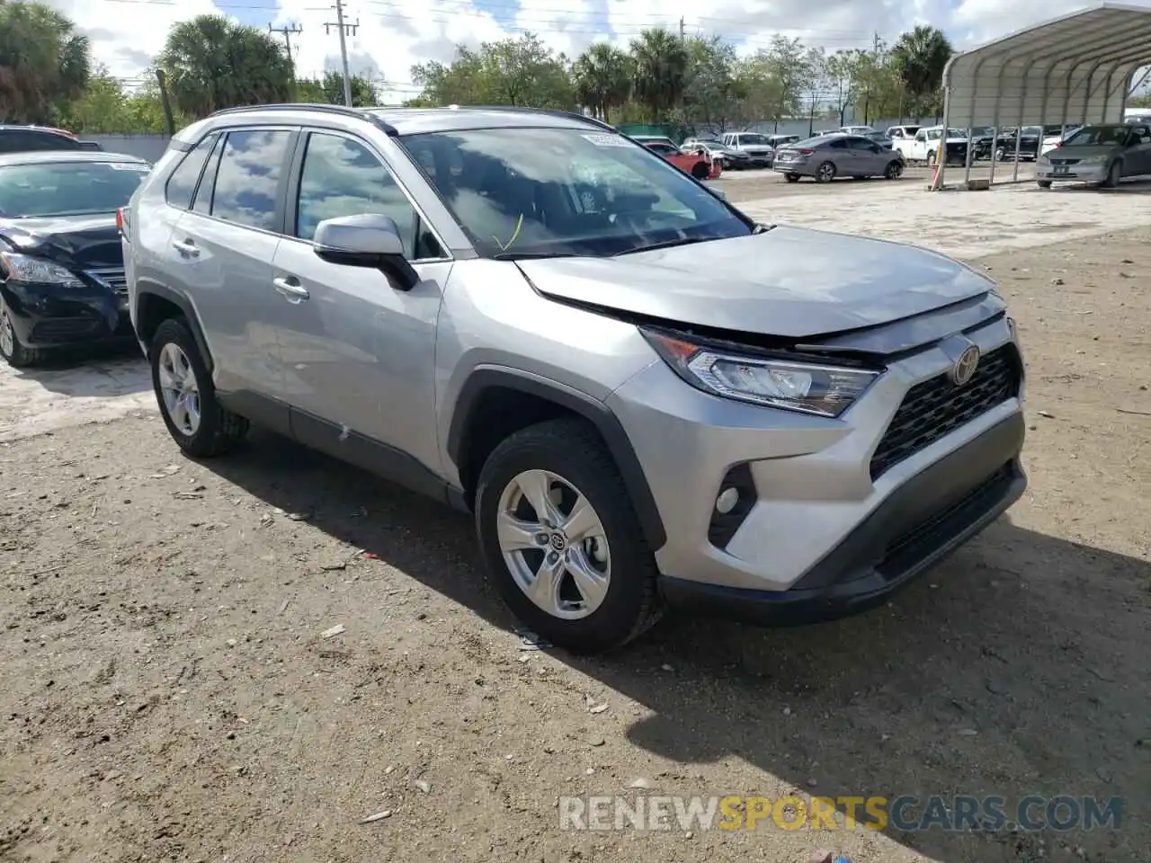 1 Photograph of a damaged car 2T3W1RFV0MW115116 TOYOTA RAV4 2021