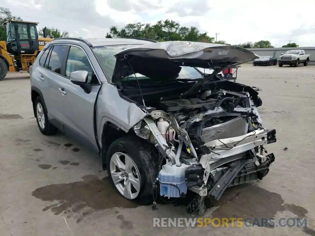 1 Photograph of a damaged car 2T3W1RFV0MW134278 TOYOTA RAV4 2021