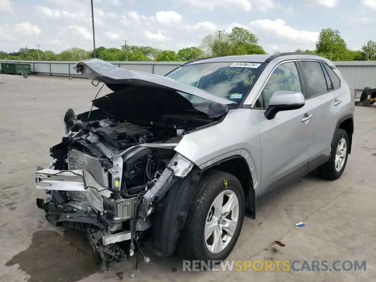 2 Photograph of a damaged car 2T3W1RFV0MW134278 TOYOTA RAV4 2021