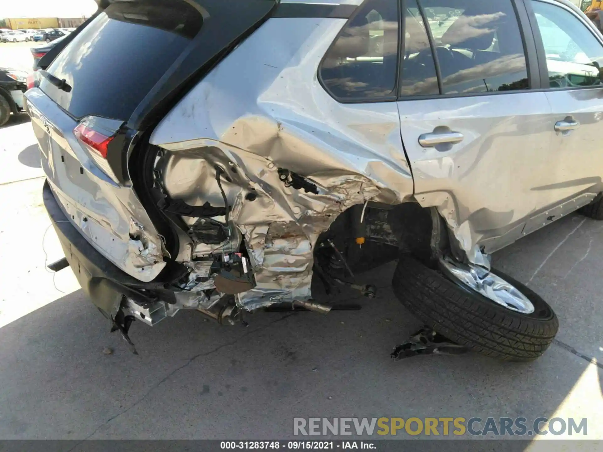 6 Photograph of a damaged car 2T3W1RFV0MW165272 TOYOTA RAV4 2021