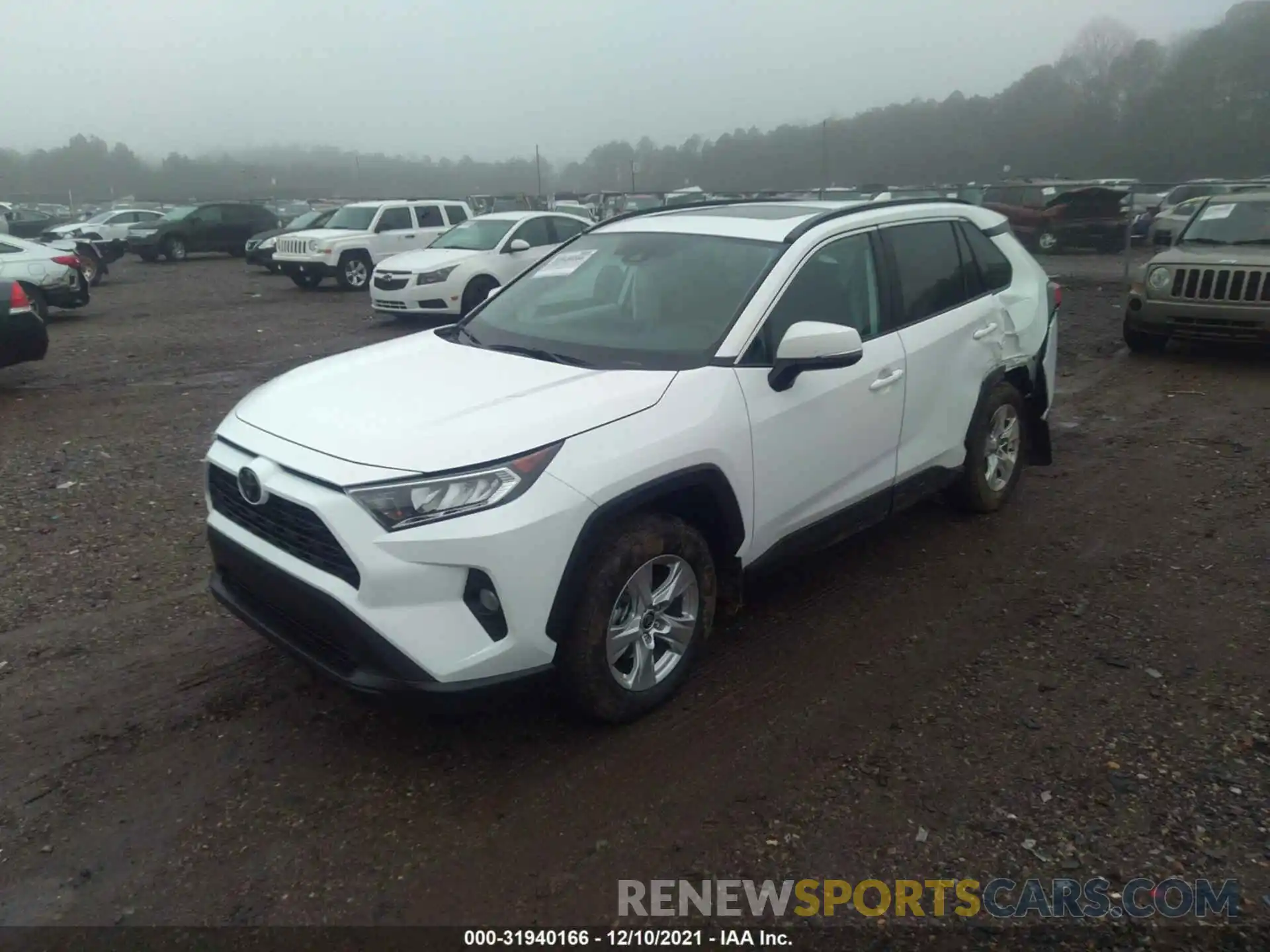 2 Photograph of a damaged car 2T3W1RFV0MW171590 TOYOTA RAV4 2021