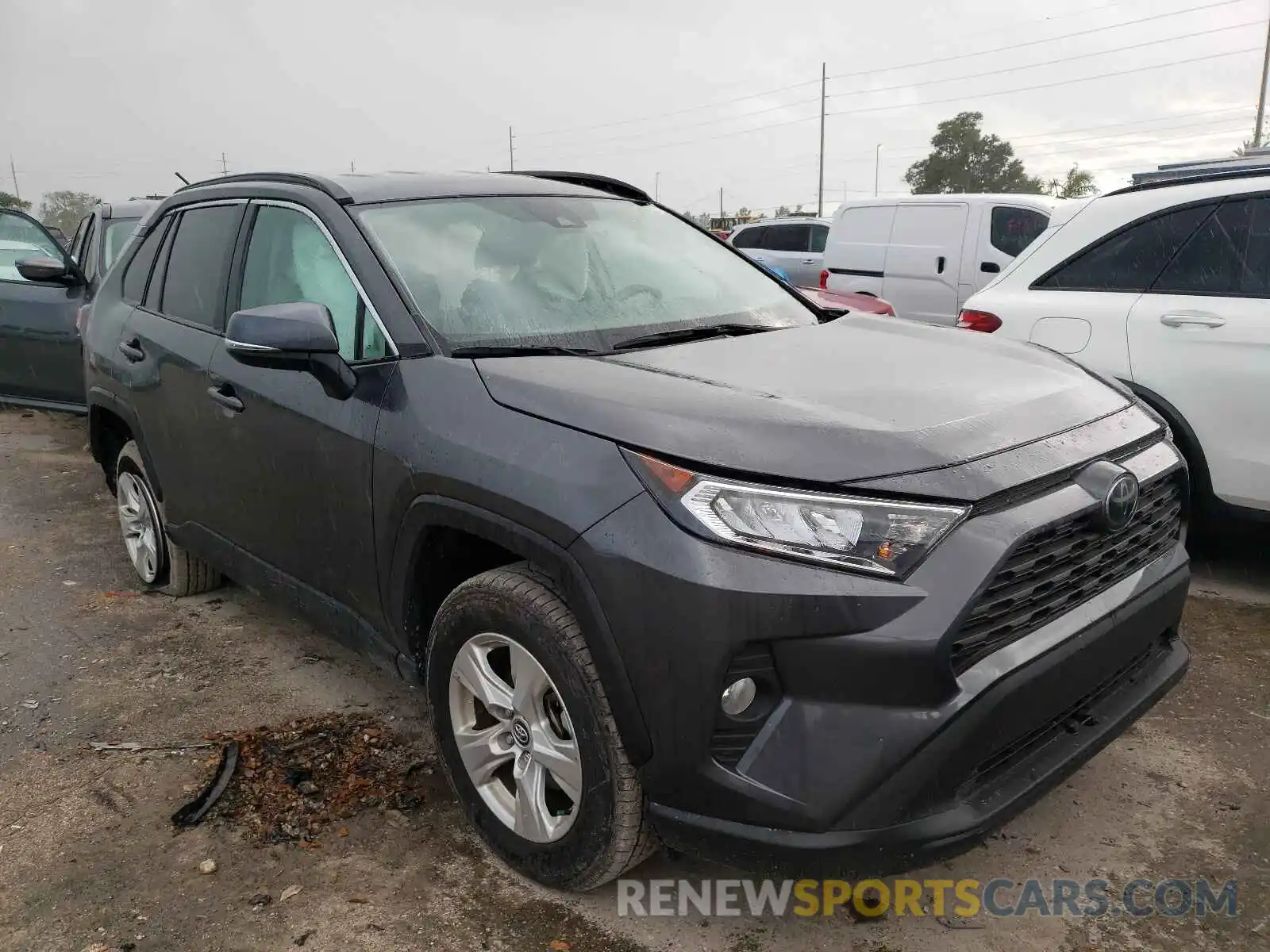 1 Photograph of a damaged car 2T3W1RFV1MC093676 TOYOTA RAV4 2021