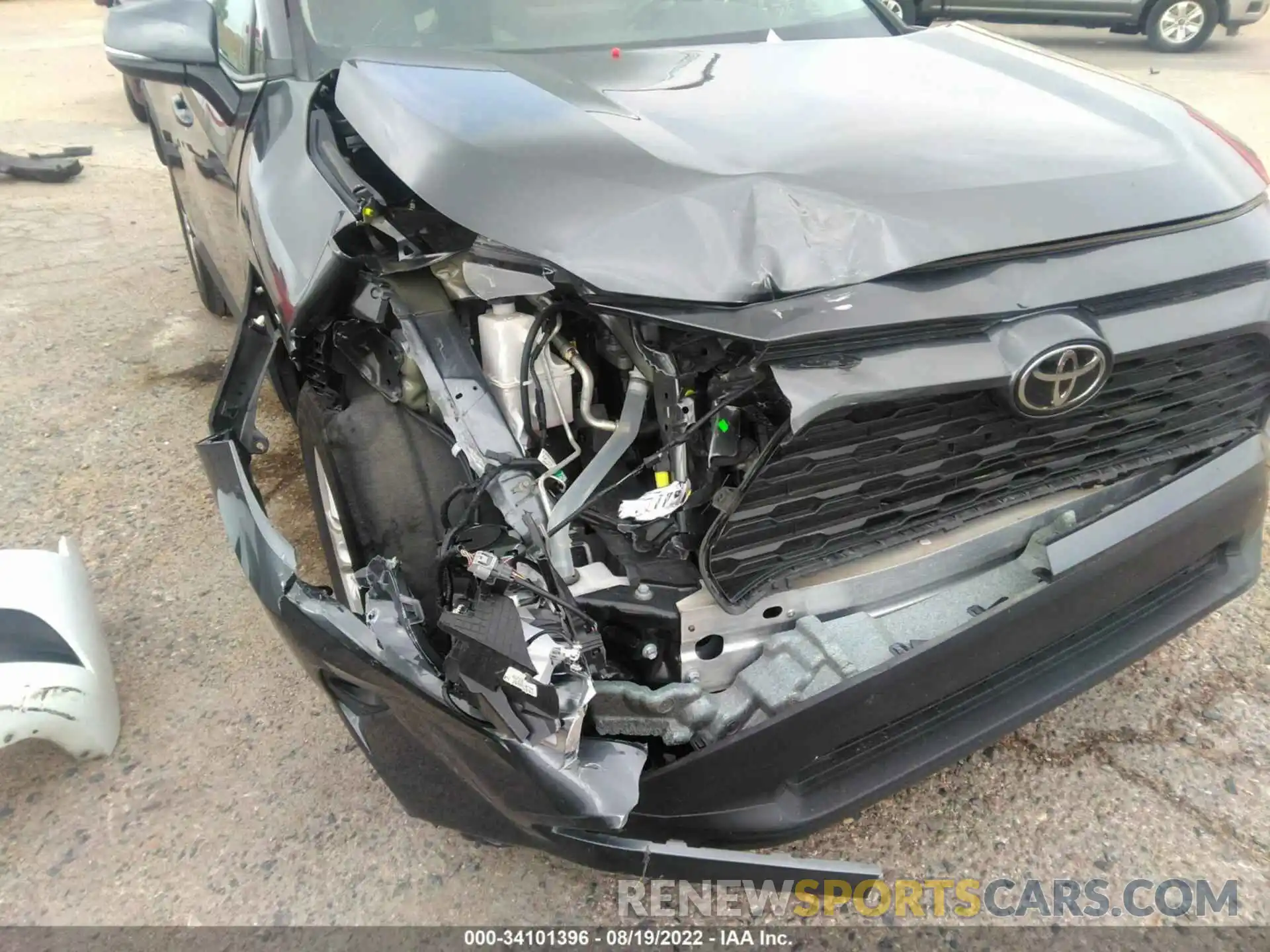 6 Photograph of a damaged car 2T3W1RFV1MC095458 TOYOTA RAV4 2021