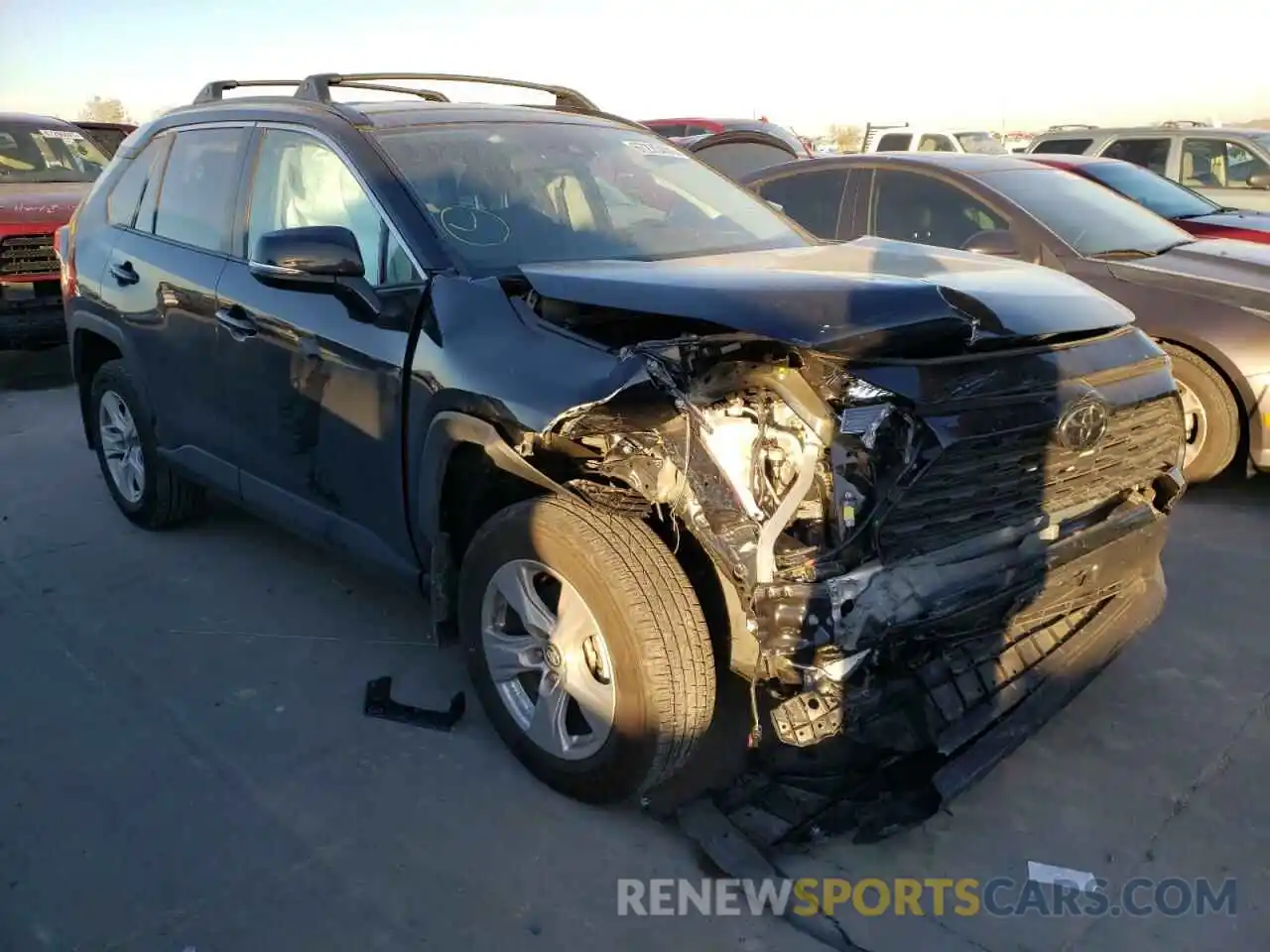 1 Photograph of a damaged car 2T3W1RFV1MC095847 TOYOTA RAV4 2021