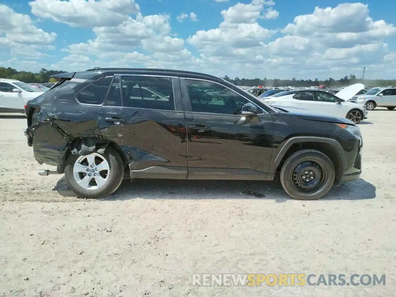 9 Photograph of a damaged car 2T3W1RFV1MC104773 TOYOTA RAV4 2021