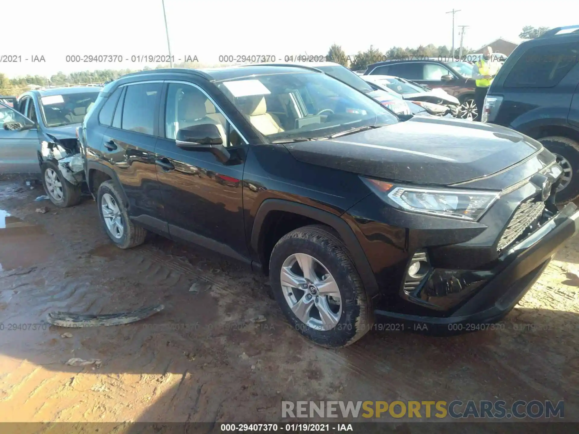 1 Photograph of a damaged car 2T3W1RFV1MC108371 TOYOTA RAV4 2021