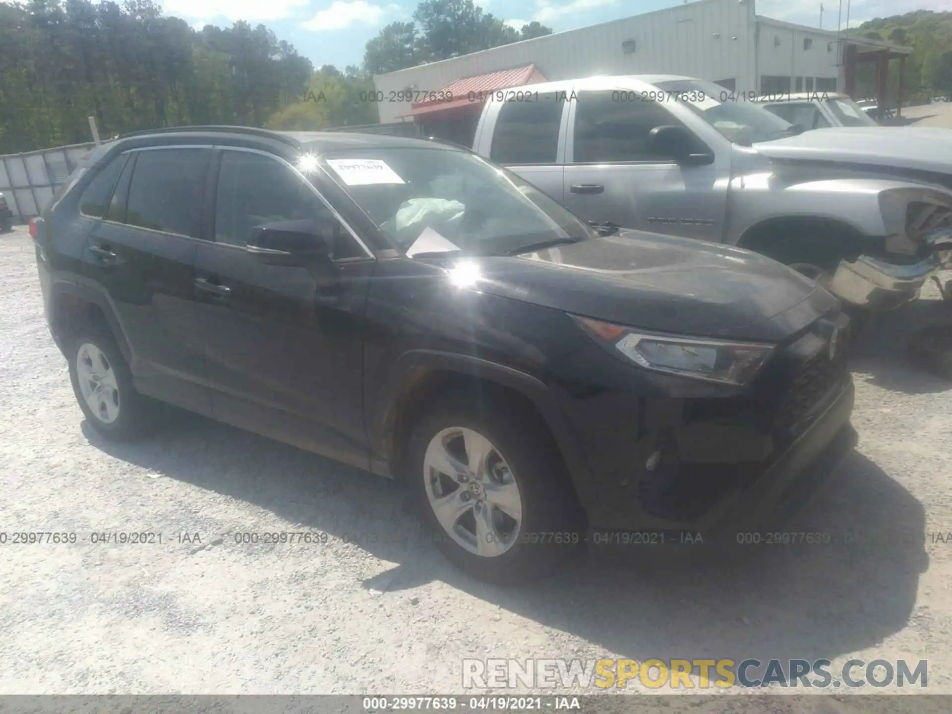 1 Photograph of a damaged car 2T3W1RFV1MC110640 TOYOTA RAV4 2021