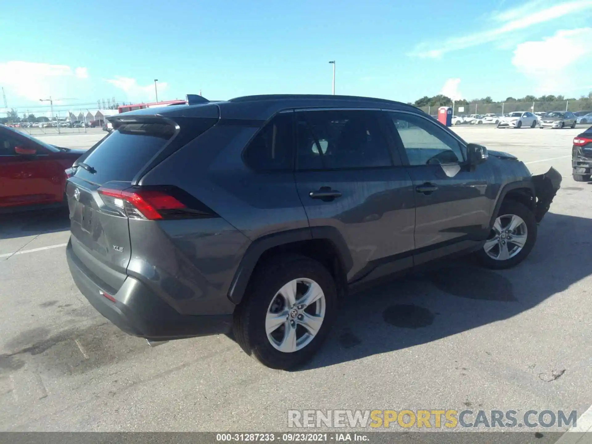 4 Photograph of a damaged car 2T3W1RFV1MC116891 TOYOTA RAV4 2021