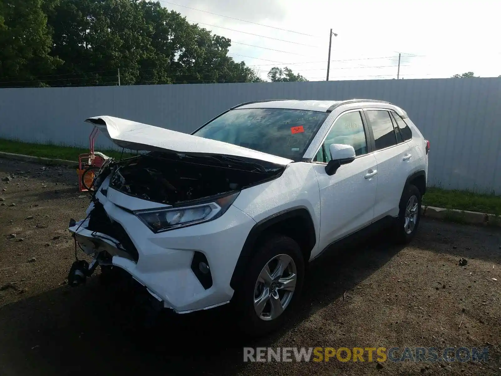 2 Фотография поврежденного автомобиля 2T3W1RFV1MC120374 TOYOTA RAV4 2021