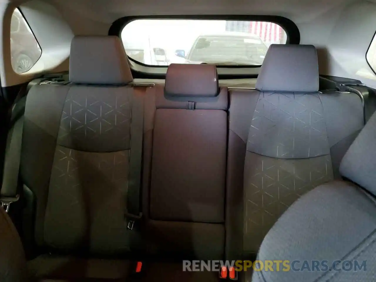 10 Фотография поврежденного автомобиля 2T3W1RFV1MC127454 TOYOTA RAV4 2021