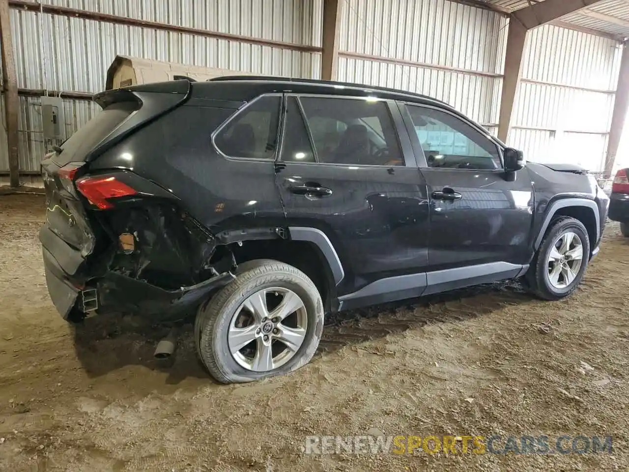 3 Photograph of a damaged car 2T3W1RFV1MC127454 TOYOTA RAV4 2021