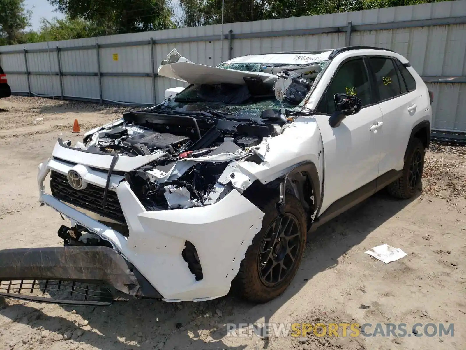 2 Photograph of a damaged car 2T3W1RFV1MC129334 TOYOTA RAV4 2021