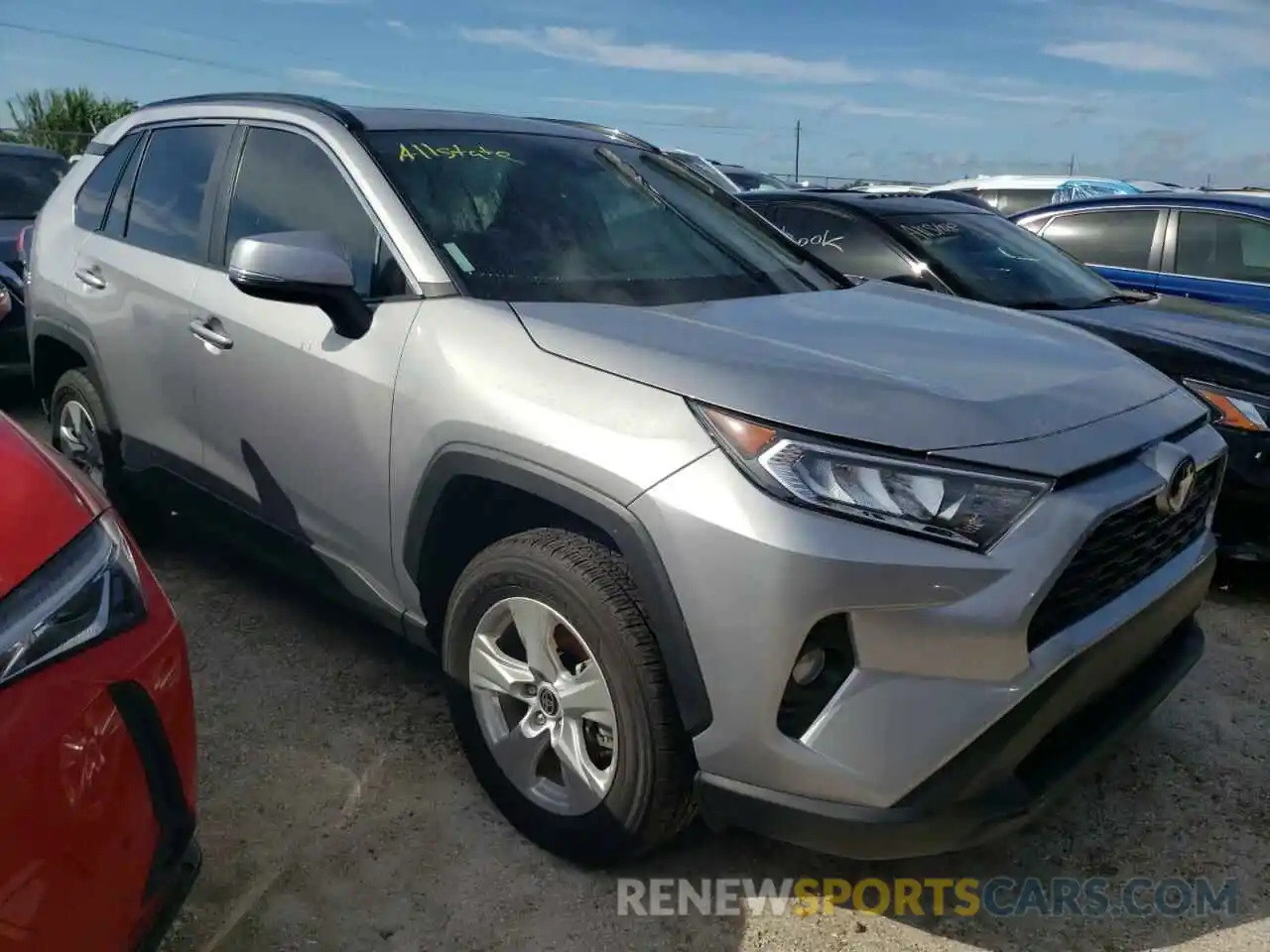 1 Photograph of a damaged car 2T3W1RFV1MC134081 TOYOTA RAV4 2021