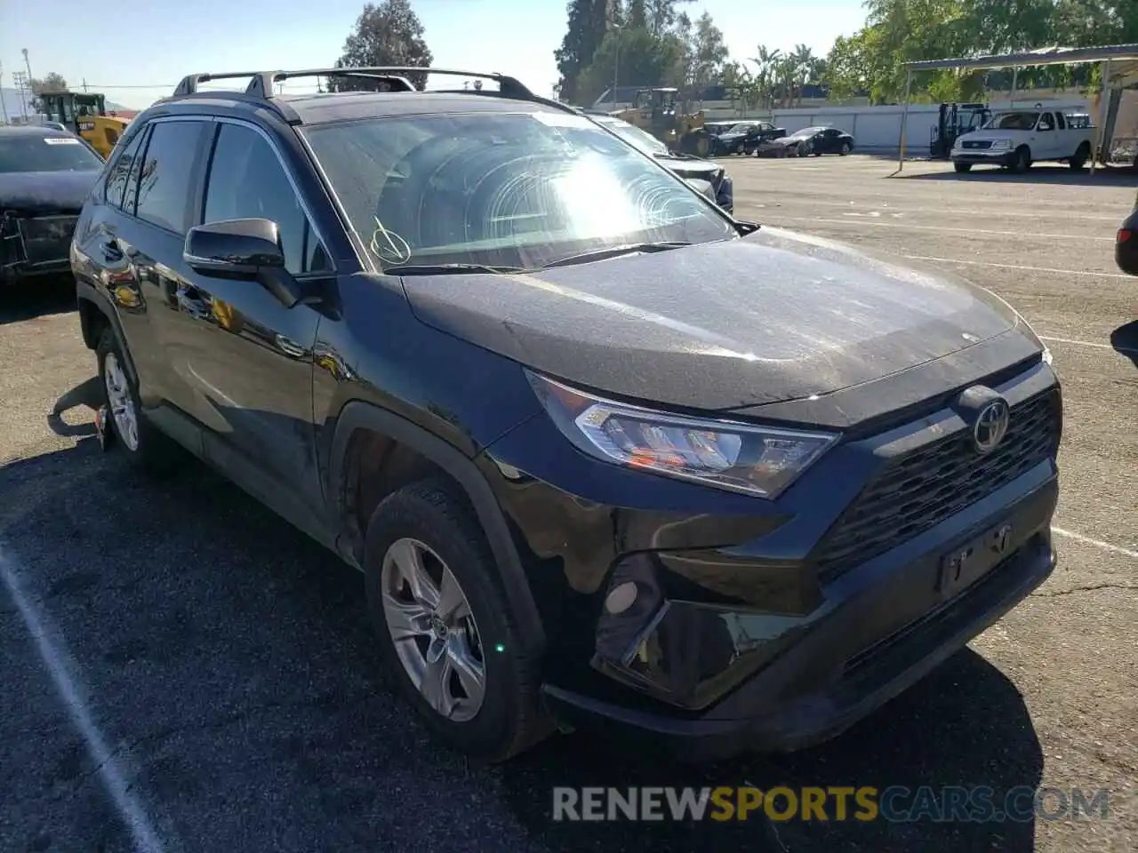 1 Photograph of a damaged car 2T3W1RFV1MC154041 TOYOTA RAV4 2021