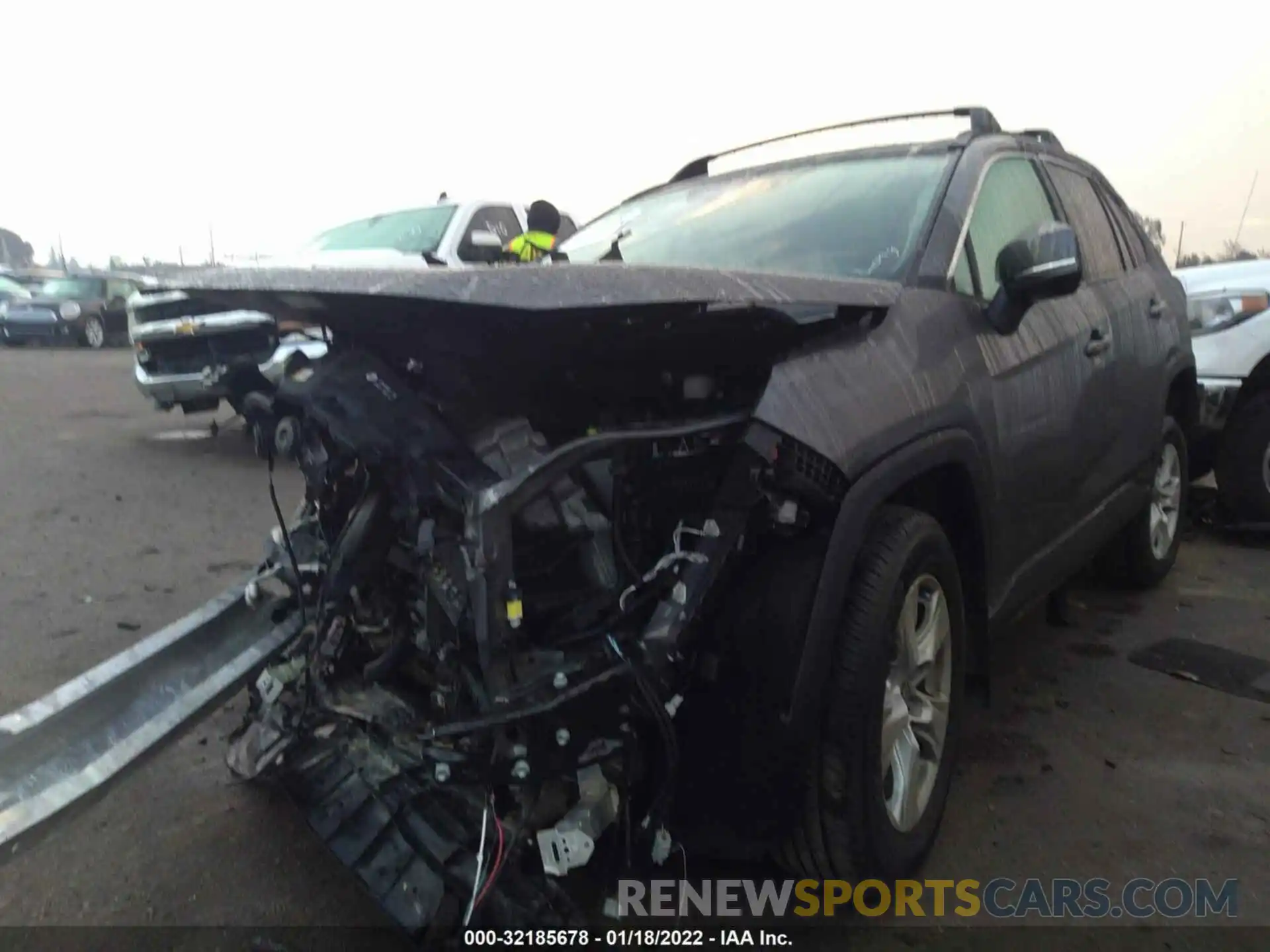 6 Photograph of a damaged car 2T3W1RFV1MC158431 TOYOTA RAV4 2021