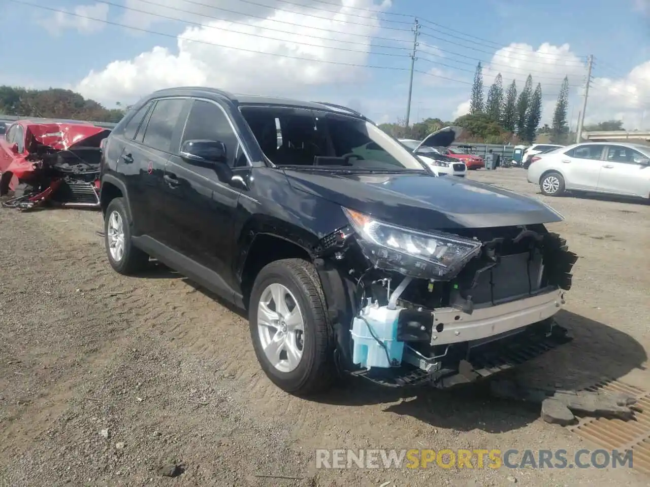 1 Photograph of a damaged car 2T3W1RFV1MW106246 TOYOTA RAV4 2021