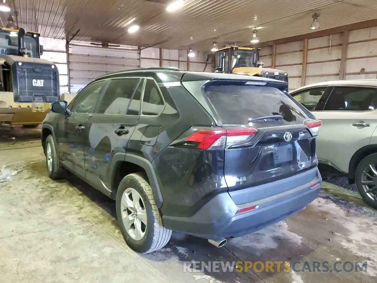 3 Photograph of a damaged car 2T3W1RFV1MW107638 TOYOTA RAV4 2021