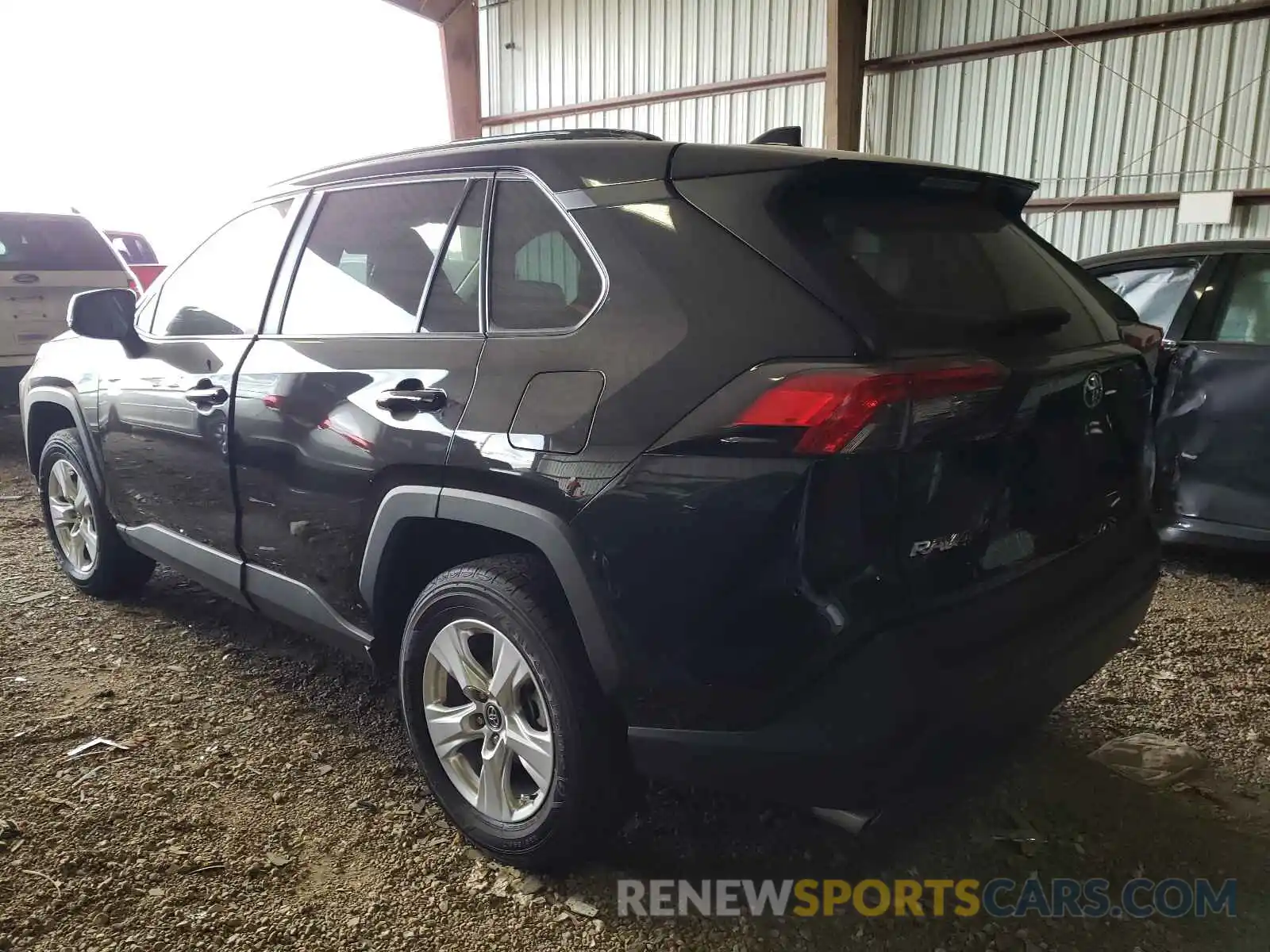 3 Photograph of a damaged car 2T3W1RFV1MW108336 TOYOTA RAV4 2021