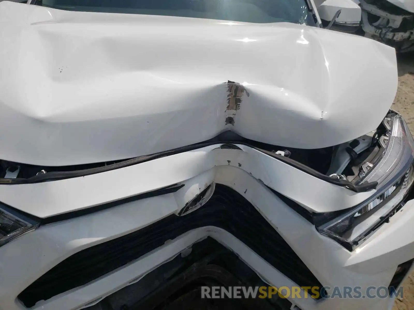 7 Photograph of a damaged car 2T3W1RFV1MW110278 TOYOTA RAV4 2021