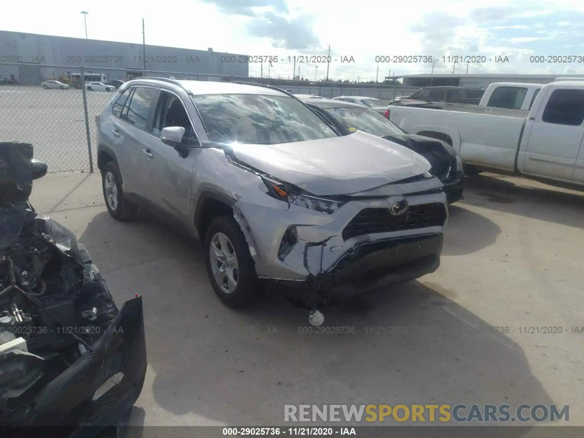 1 Photograph of a damaged car 2T3W1RFV1MW111799 TOYOTA RAV4 2021