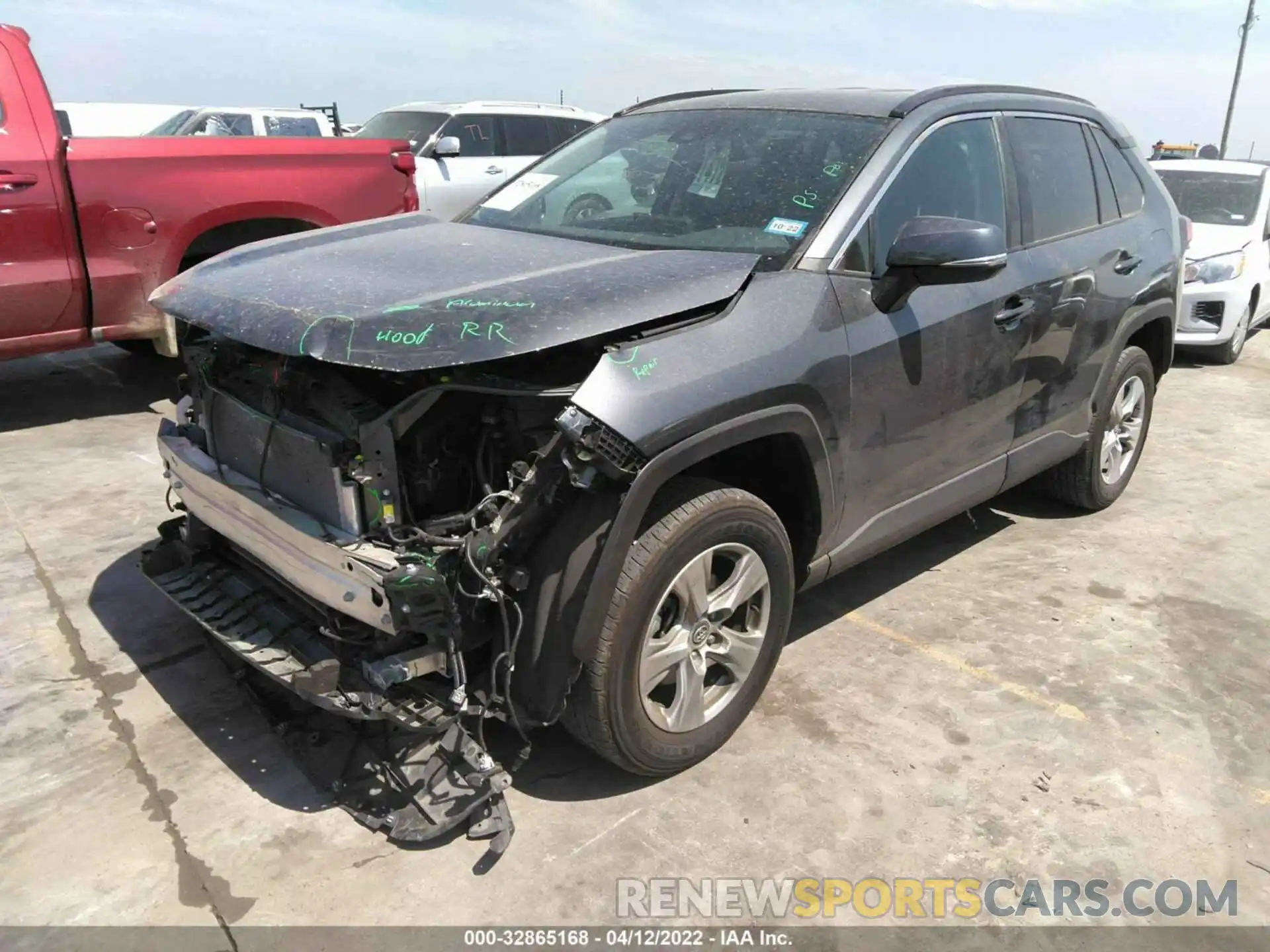 2 Photograph of a damaged car 2T3W1RFV1MW112886 TOYOTA RAV4 2021