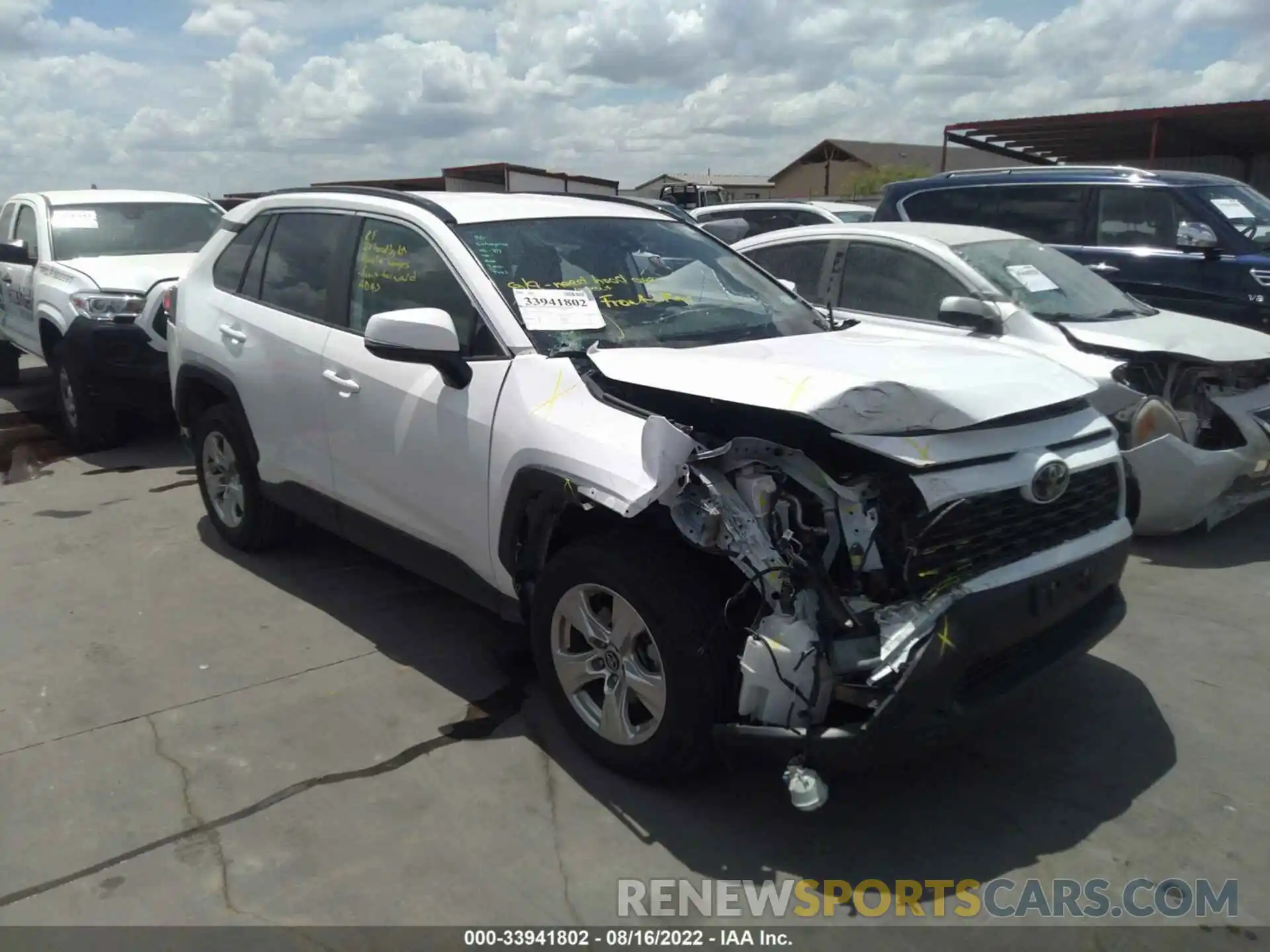 1 Photograph of a damaged car 2T3W1RFV1MW113939 TOYOTA RAV4 2021