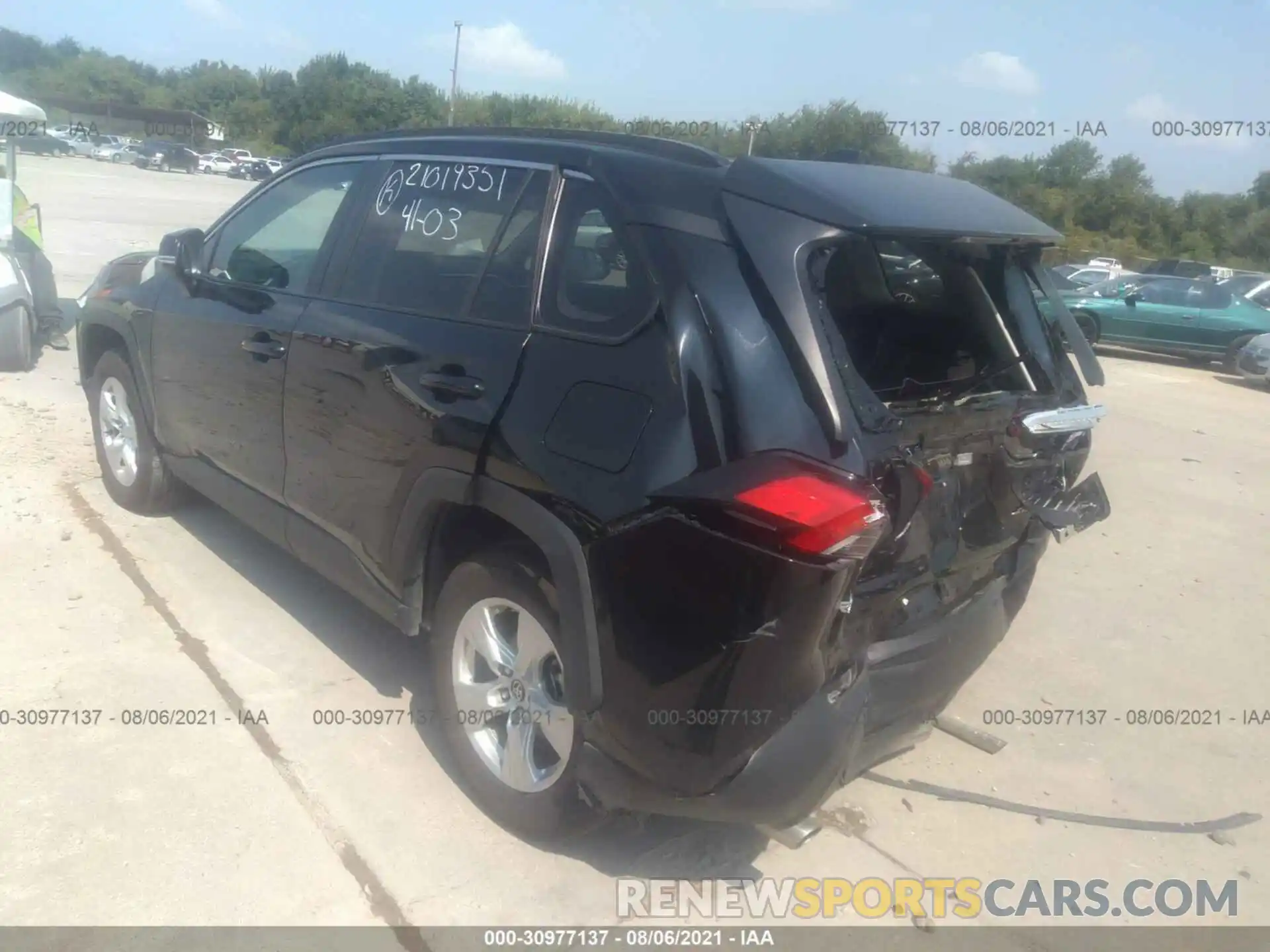 3 Photograph of a damaged car 2T3W1RFV1MW120762 TOYOTA RAV4 2021